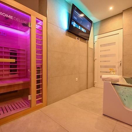 Luxury Apartment With Garden Jacuzzi And Wellness Трогир Экстерьер фото